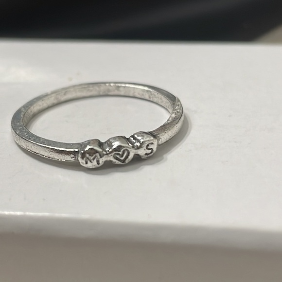 MS Heart Minimalist Stackable Ring - Picture 8 of 9